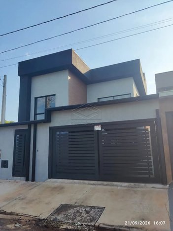 house em Avenida Cecilia Lourenção, Residencial Ouro Verde - Botucatu - SP