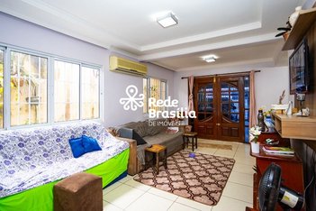 house em QE 17 Conjunto B, Guará II - Brasília - DF