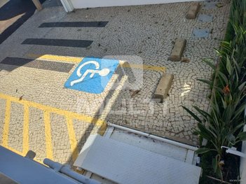 house em Avenida Cesário Alvim, Brasil - Uberlândia - MG