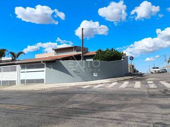house em Rua Cleide Silva de Oliveira, Residencial Pacaembu - Itupeva - SP