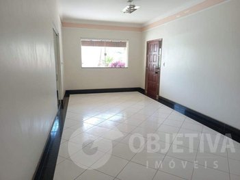 house em Rua Tahiti, Vigilato Pereira - Uberlândia - MG