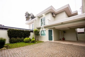 house em Rua Pedro Lessa, Boa Vista - Joinville - SC