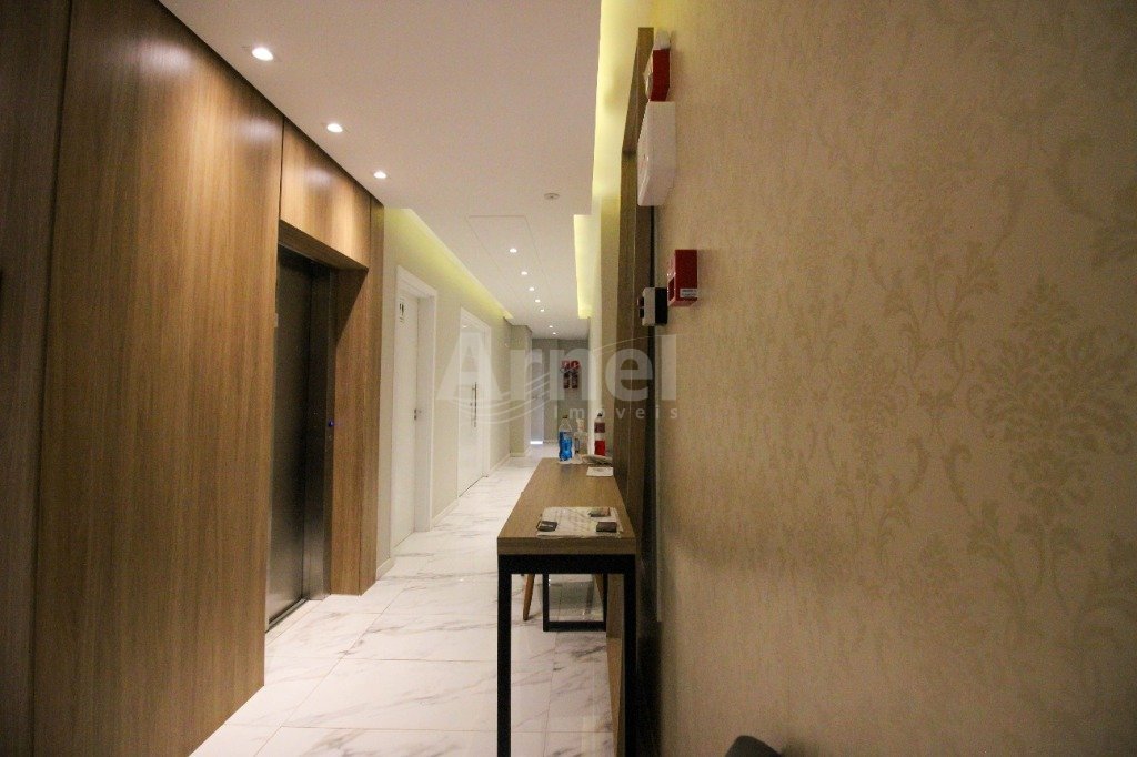 03 - HALL DE ENTRADA