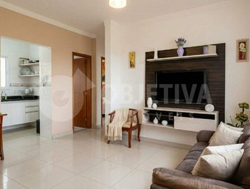 apartment em Rua Cláudio Bernardes da Silva, Segismundo Pereira - Uberlândia - MG