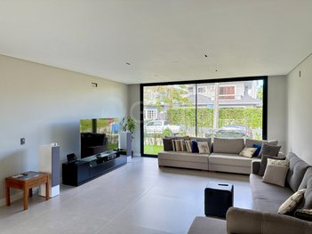 house em Rua das Manjubas, Jurerê Internacional - Florianópolis - SC