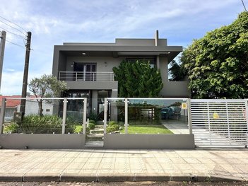 house em Rua Rio Douradinho, Centro - Xangri-Lá - RS