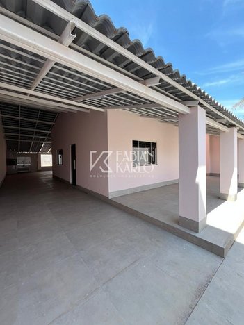 house em Avenida Pastor Crespo, Residencial Veneza - Rio Verde - GO