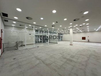 commercial_property em Avenida Antônio Piranga, Centro - Diadema - SP