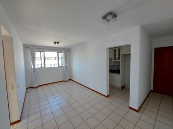 apartment em Rua Cristóvão Nunes Pires, Centro - Florianópolis - SC