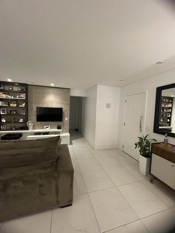 apartment em Rua José Gomes Falcão, Parque Industrial Tomas Edson - São Paulo - SP