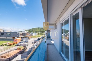 house em Rodovia Doutor Antônio Luiz Moura Gonzaga, Rio Tavares - Florianópolis - SC