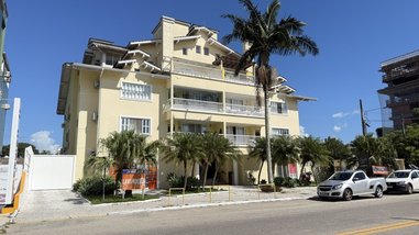 apartment em Rodovia Jornalista Maurício Sirotsky Sobrinho, Jurerê - Florianópolis - SC