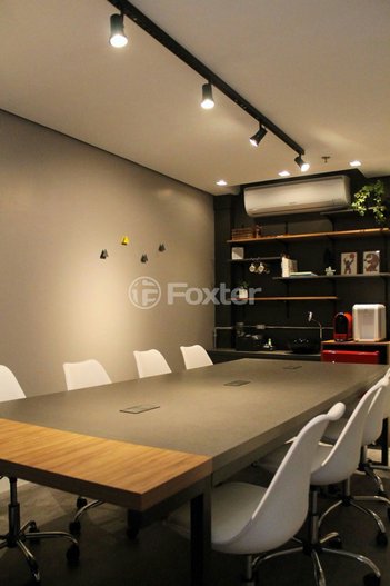 office em Avenida Assis Brasil, Passo da Areia - Porto Alegre - RS