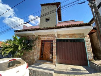 house em Rua Guatemala, Mariana - Mariana - MG