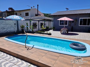 house em Rua Benjamin Gerlach, Fazenda Santo Antônio - São José - SC