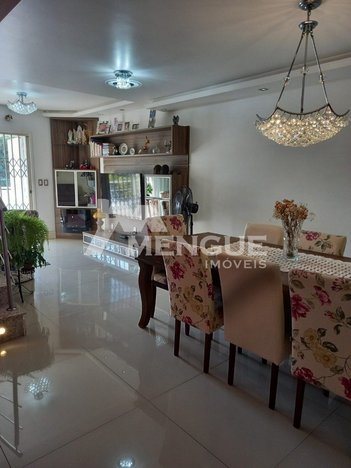 house em Arnaldo Ballve, Jardim Itu - Porto Alegre - RS