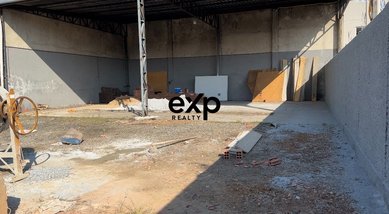 industrial em Rua Aroldo Camargo de Araújo, Jardim Cláudia - Pinhais - PR