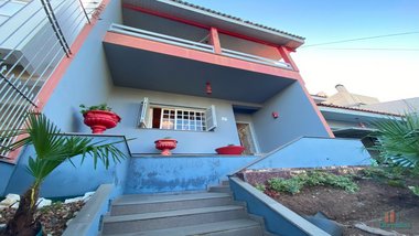 house em Rua Ivo Hoffmann, Colina Sorriso - Caxias do Sul - RS