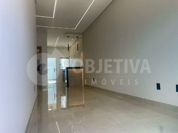 house em Alameda Antonio Cláudio Ricardo Souza, Jardim Holanda - Uberlândia - MG