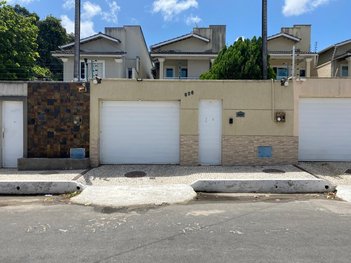 house em Rua Clarindo Pereira, Edson Queiroz - Fortaleza - CE