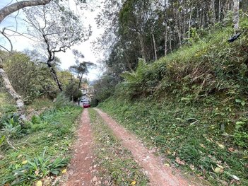 land_lot em Rua Pedras Brancas, Mosela - Petrópolis - RJ