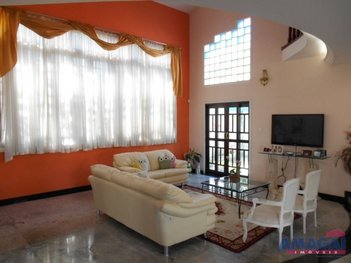 house em Rua Danton Siqueira Malta, Jardim Santa Maria - Jacareí - SP