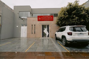 commercial_property em Miguel Tostes, Rio Branco - Porto Alegre - RS