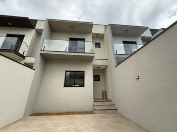 house em Rua Ida Senatti Dártora, Laranjeiras - Caieiras - SP