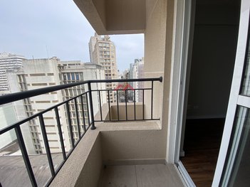 apartment em Rua Desembargador Ermelino de Leão, Centro - Curitiba - PR