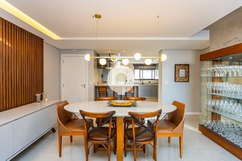 apartment em Rua Bento Viana, Água Verde - Curitiba - PR