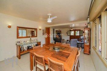 house em José Antônio Aranha, Três Figueiras - Porto Alegre - RS