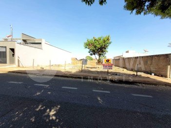 land_lot em Avenida dos Tito, Laranjeiras - Uberlândia - MG