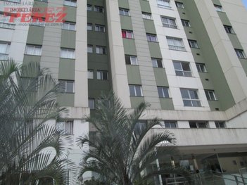apartment em Rua Leonora Armstrong, Champagnat - Londrina - PR