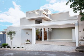 house em Rua Gumercindo Distaci, Parque das Amoras II - São José do Rio Preto - SP