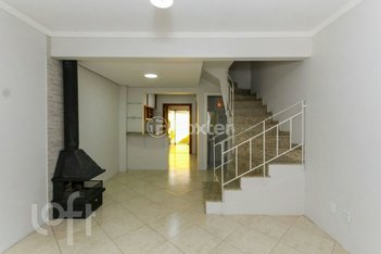 house em Rua Treze de Maio, Rio Branco - Canoas - RS