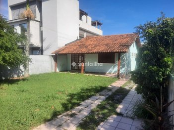 house em Rua Nossa Senhora de Fátima, Campeche - Florianópolis - SC