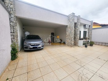 house em Rua Jacob Polcaro, Piumhi - Piumhi - MG