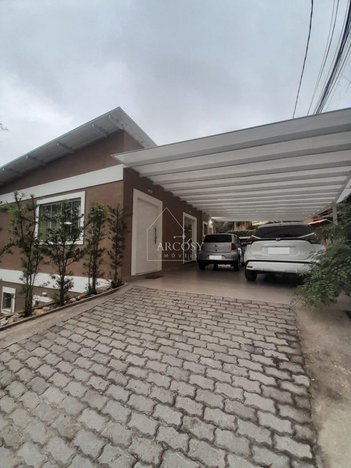house em Rua Carvalho Júnior, Corrêas - Petrópolis - RJ