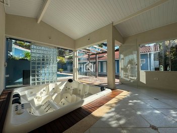 house em Avenida Vasco Massafeli, Jardim Maria Tereza - Cotia - SP