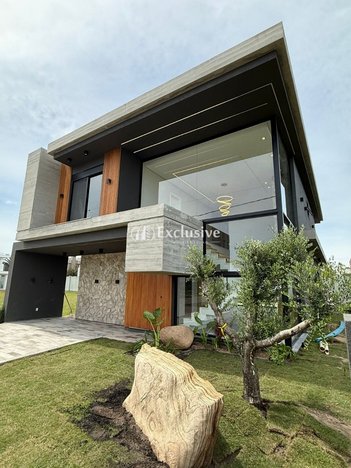 house em Rua Rio Novo, Centro - Xangri-Lá - RS