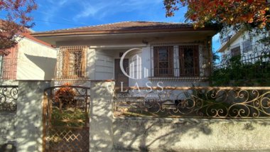 house em Rua Germano Hasslocher, Azenha - Porto Alegre - RS