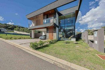 house em Rua Comendador Orlando Ceccon, Butiatumirim - Colombo - PR
