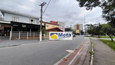 commercial_building em Avenida Prefeito Moacyr Freire, Granja Daniel - Taubaté - SP