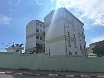 apartment em Estrada Miguel Capua, Chácara Dona Escolástica - Itaquaquecetuba - SP