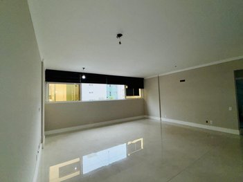 apartment em Avenida Brasil, Centro - Balneário Camboriú - SC