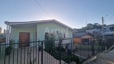 house em Travessa Timbiras, Annes - Passo Fundo - RS