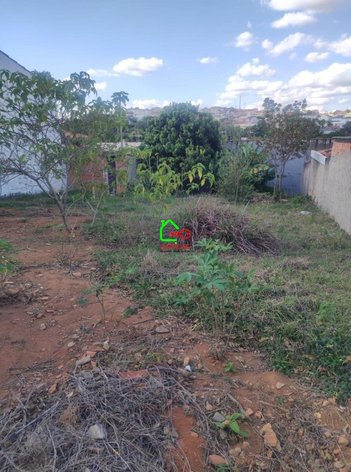 land_lot em Rua Alexandre Humberto Moletta, Jardim Pinheiros - Valinhos - SP