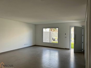 house em Rua Eurides Maciel de Almeida, Uberaba - Curitiba - PR