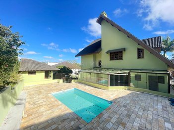 house em Rua Cocos, Uberaba - Curitiba - PR