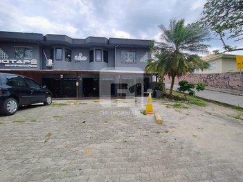 business em Rodovia Doutor Antônio Luiz Moura Gonzaga, Rio Tavares - Florianópolis - SC